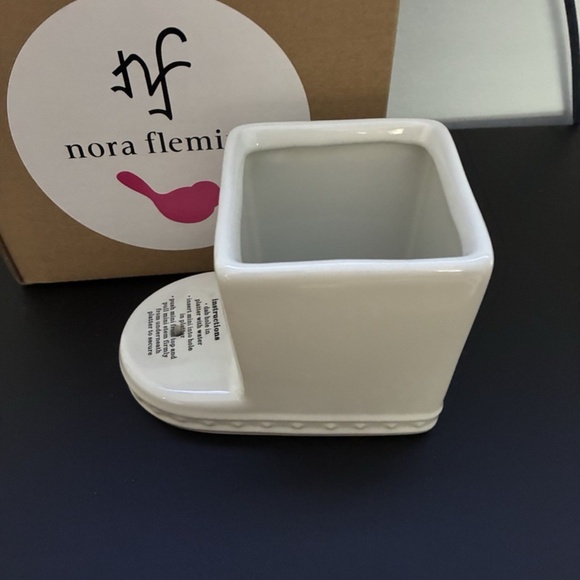 NWT Nora Fleming CUTIE CONTAINER & Halloween Haunted House Mini A253 & CC01 - Picture 3 of 9